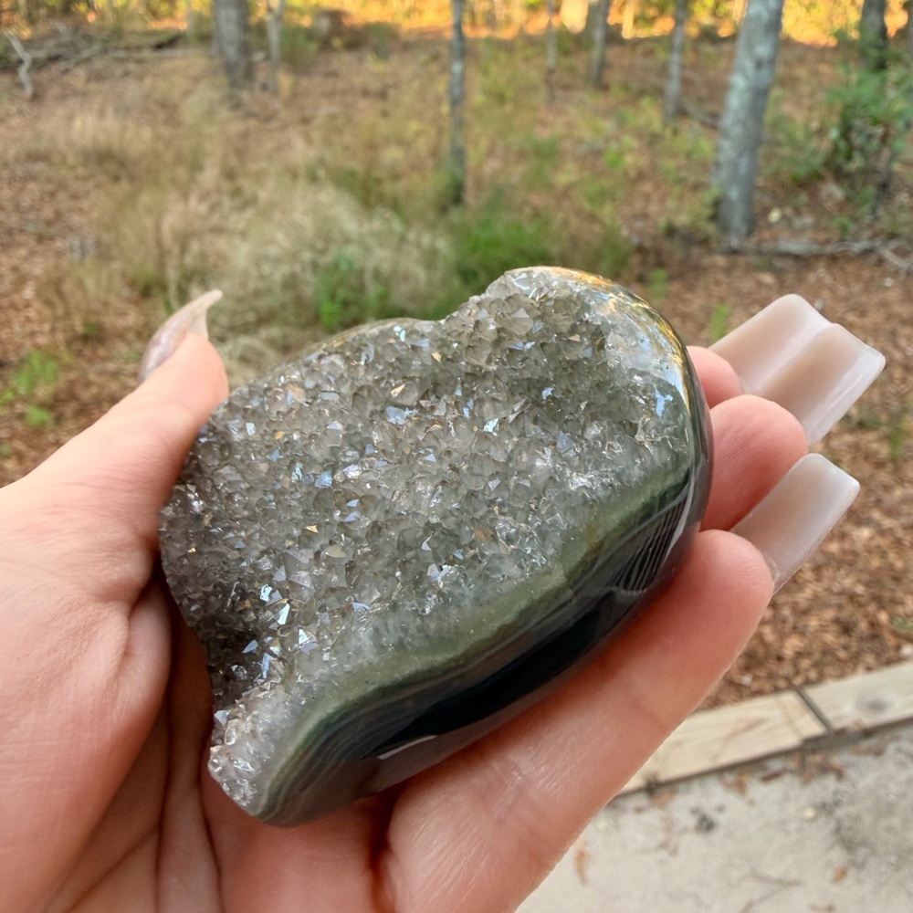 Green Agate Druzy Heart | Natural Sparkling Crystal | Earthy Mint Tones 0027 - Picture 9 of 9